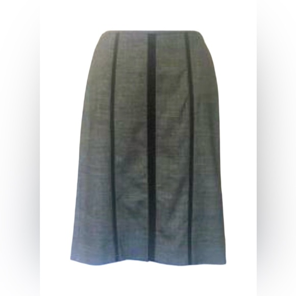 Hugo Boss ‘Vellana’ Skirt - Picture 1 of 3